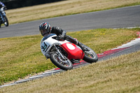 cadwell-park;cadwell-park-photographs;cadwell-trackday-photographs;enduro-digital-images;event-digital-images;eventdigitalimages;peter-wileman-photography;racing-digital-images;trackday-digital-images;trackday-photos
